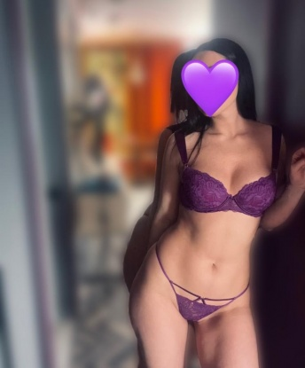 💋 Обладаю опытом и умением подарить тебе незабываемую ночь, которую ты будешь помнить еще долго. 💫 Я готова погрузить тебя в океан сладострастных эмоций и исполнить все твои фантазии. 😈 Мои услуги разнообразны: классический секс, оральные ласки, эротический массаж и многое другое, чтобы удовлетворить все твои желания. 💦 Я проживаю в Москве и готова встретиться с тобой в любое время, в комфортной обстановке. 🔥 У меня есть отличные отзывы от предыдущих клиентов, которые говорят о моей способности оставить в памяти только положительные эмоции. Мои фото настоящие и ты можешь увидеть их на моей странице. 📷 Со мной время остановится и лишь мы будем царить во всем пространстве. Жду твоего звонка, чтобы воплотить твои самые смелые фантазии в реальность! 💞💋 София
